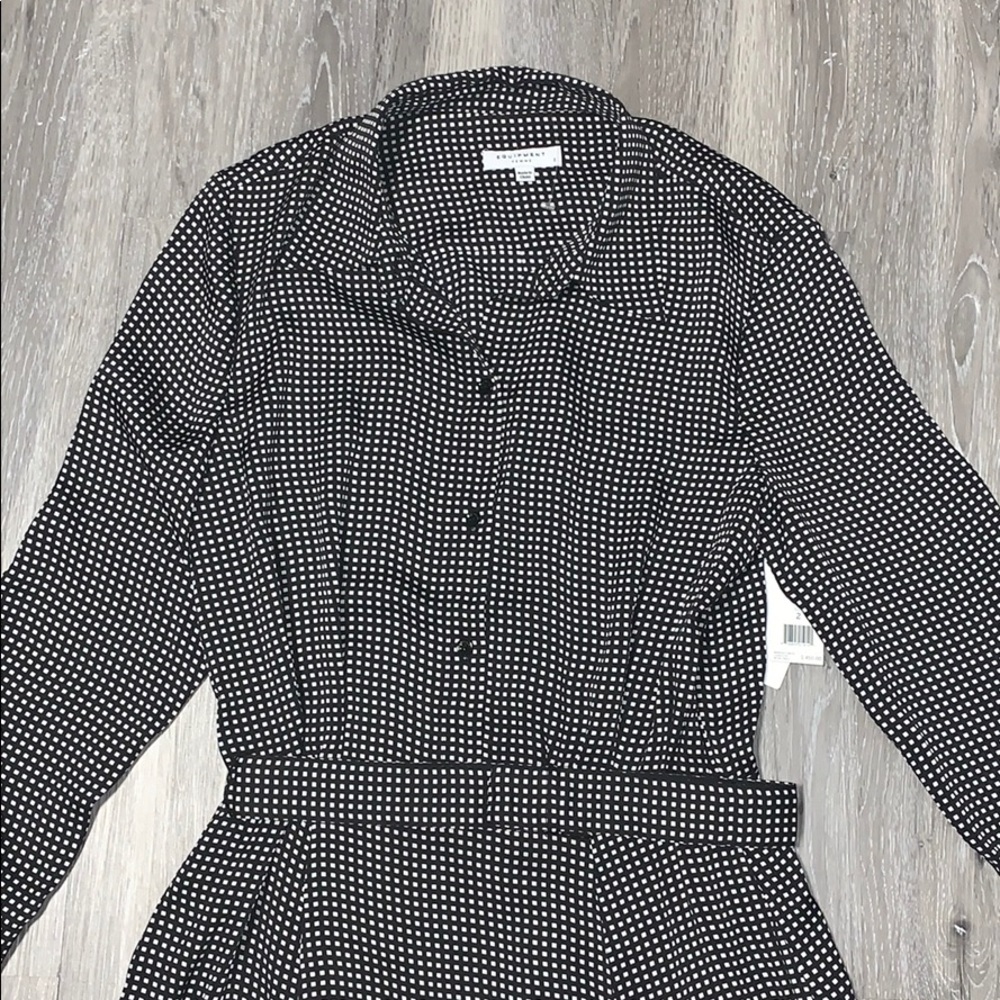 Flary collar dress
